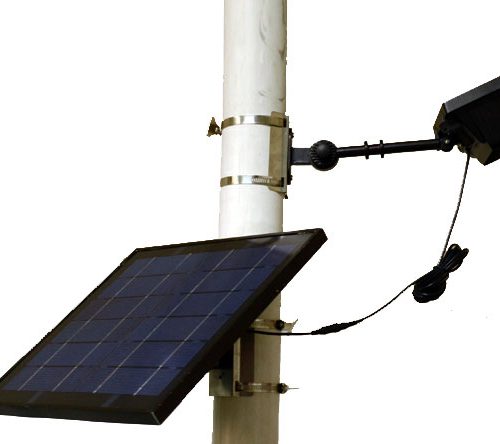 Deluxe Commercial Solar Flagpole Light